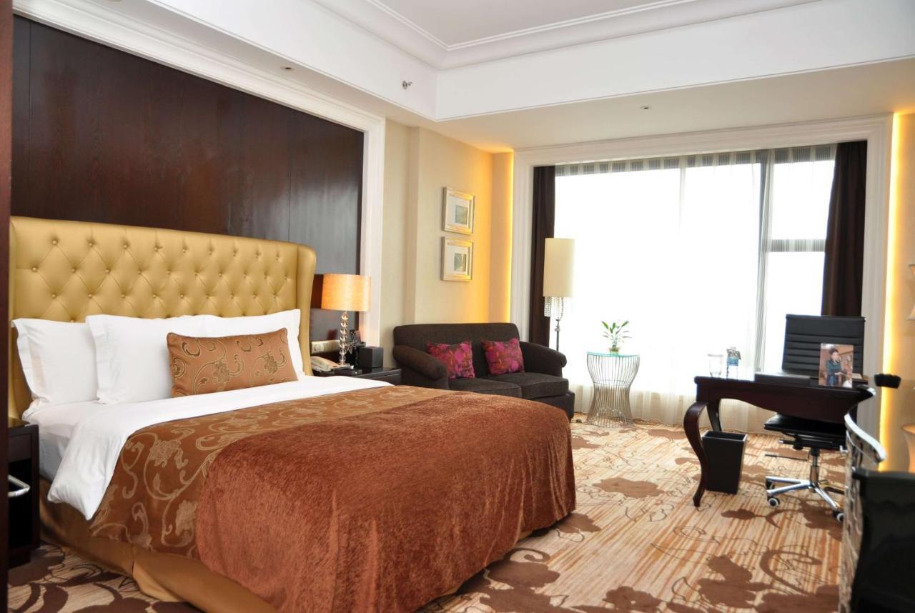 Days Hotel & Suites Hillsun Chongqing Extérieur photo